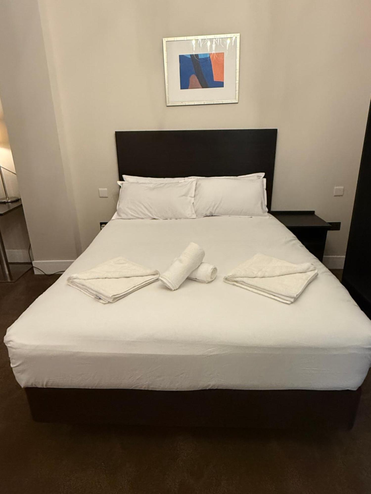 Green Ariana Hotel - Near Wembley And Central Лондон Экстерьер фото